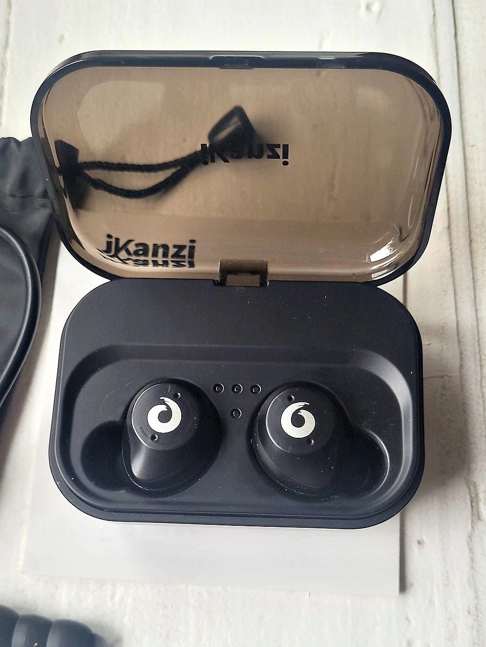 iKanZi TWS-X9 Wireless Earbud Headphones Black